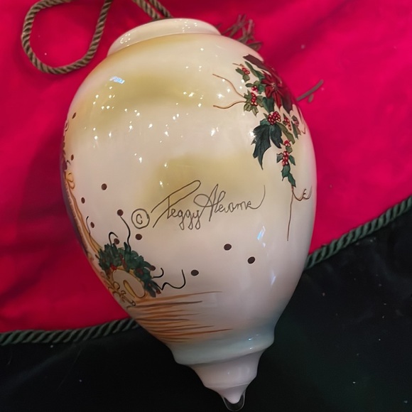 Authentic w/ Certificate hand painted Christmas ornament by artist Peggy Abrams - Picture 4 of 9